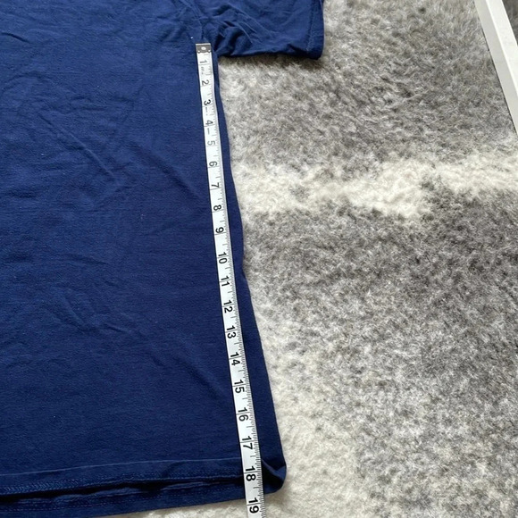 🔥4/$20 Hanes  Shirt - Picture 6 of 8